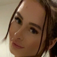 Claudine Broadbent Naakt