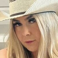 CowGirlBarbie Naakt