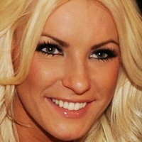 Crystal Harris Naakt