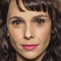 Débora Falabella Naakt