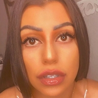 Délice Nadia Naakt