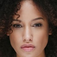 Elarica Johnson Naakt
