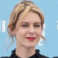 Elena Radonicich Naakt