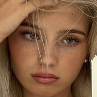 Elena Zoe Naakt