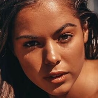 Elissa Burns Naakt