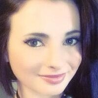 Elizabeth Jade Naakt