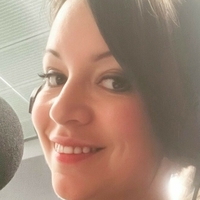 Elizabeth Rizzini Naakt