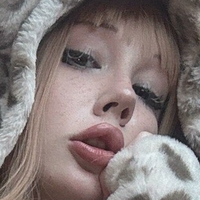Elizza Taylor Naakt