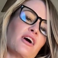 Ella Rare Naakt