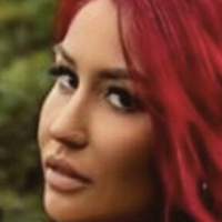 Ellie Fassone Naakt