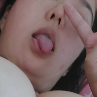 Emilia B Naakt
