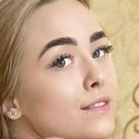 Emily_militom Naakt