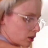 Emma Sky Naakt