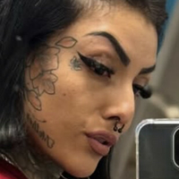 Emo_Manduh Naakt