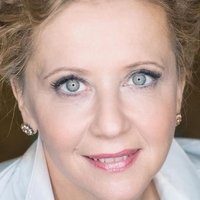 Enikö Eszenyi Naakt