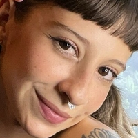 Esenciamigrante Naakt