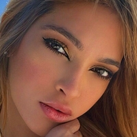 Eva Cadiza Naakt