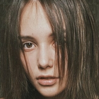 EVA Naakt
