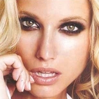 Evangelia Aravani Naakt