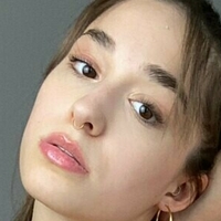 fit-alice Naakt