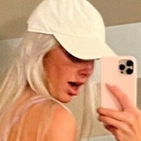 fitchicknextdoor Naakt