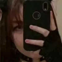 Freak.emi Naakt