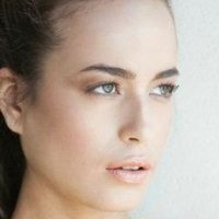 Frida Astrid Naakt