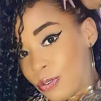 Gabriela Góes Naakt