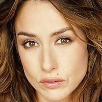 Gemma Massot Naakt
