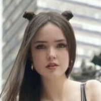 Germaine Colmenares Naakt