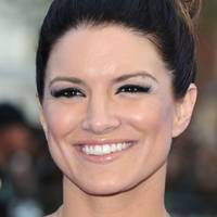 Gina Carano Naakt