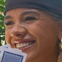 Grace Beverley Naakt
