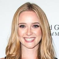 Greer Grammer Naakt
