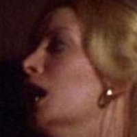 Gwen Lewis Naakt
