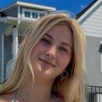 Hailey D Naakt