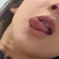 Harleereed28 Naakt