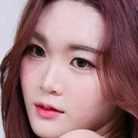Hayun Naakt