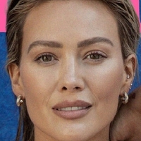 Hillary Duff Naakt
