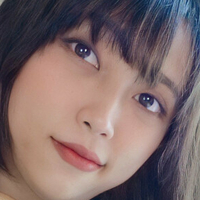 himeera Naakt