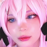 Hitomi Okami Naakt