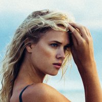 Holly Graves Naakt