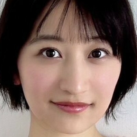 Ina Enohara 榎原依那 Naakt