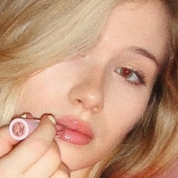 inst_rinna Naakt