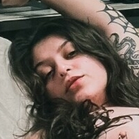 Isabella Medeiros Naakt