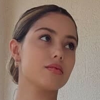 Isabella Naakt