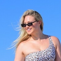 iskra Naakt