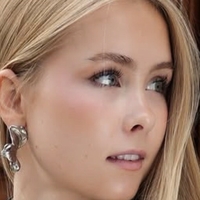 Iza And Elle Cryssanthander Naakt