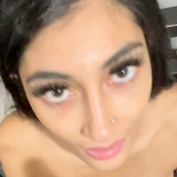 Jenelle Mathew Naakt