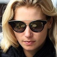 Jessica Hart Naakt