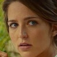 Jessica Rothe Naakt